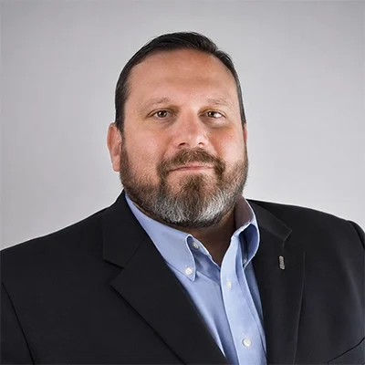 Headshot photo of Steven Hage.